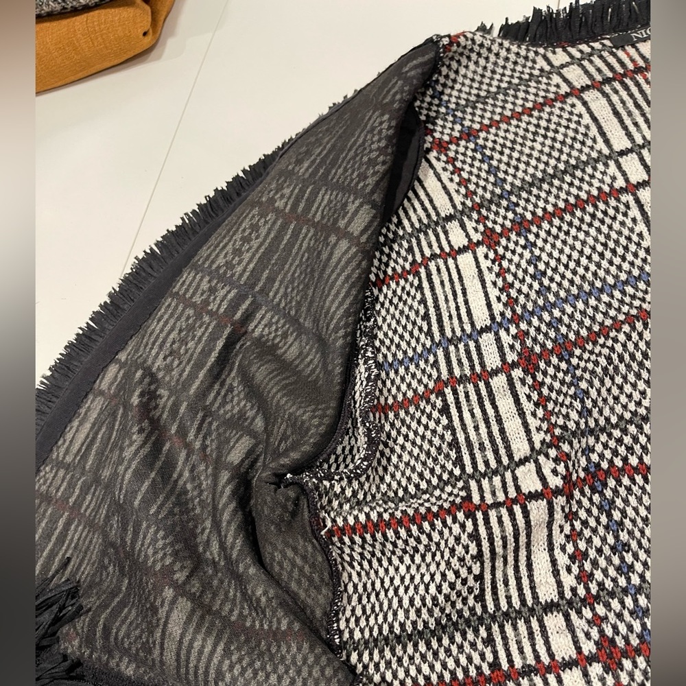 NIC+ZOE Black, White & Red Fringed Plaid Open-Front Blazer - Picture 2 of 4